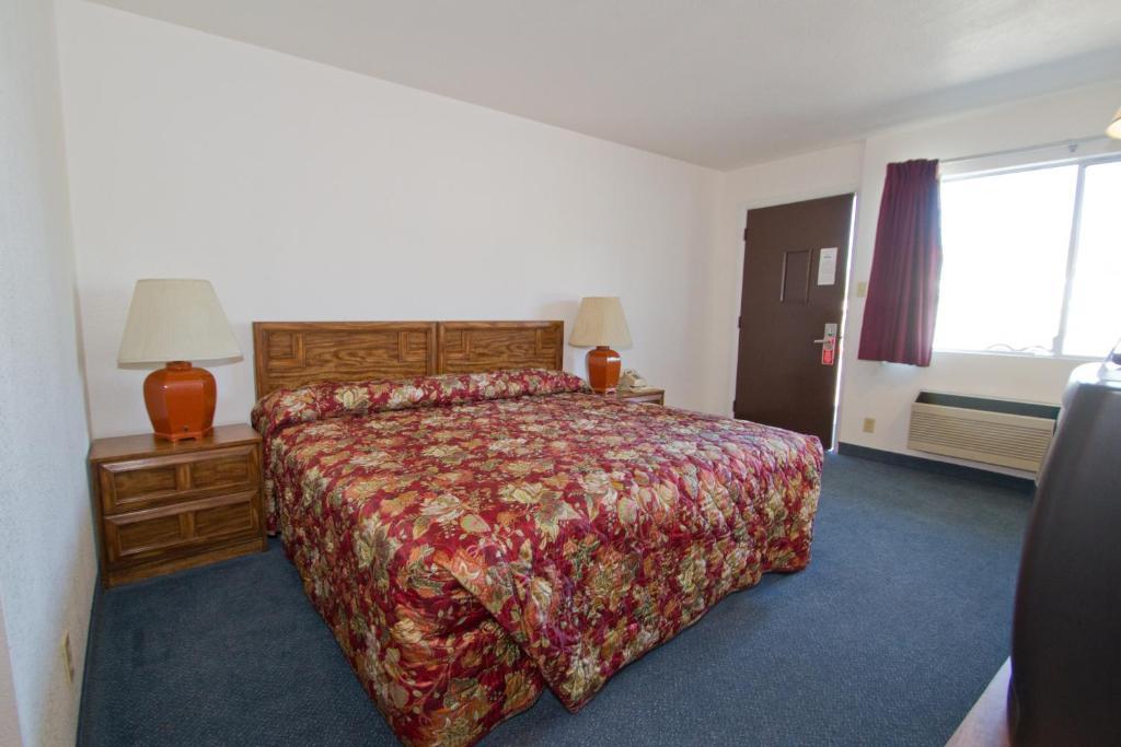 מיסולה Brooks St. Motor Inn מראה חיצוני תמונה